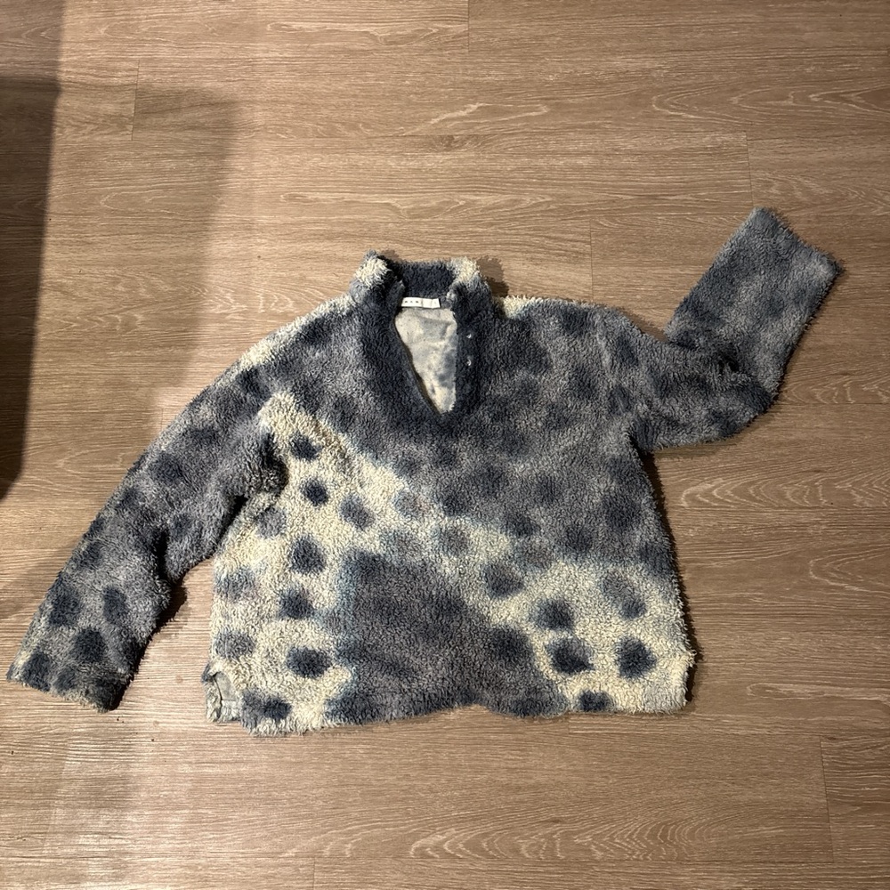Cozy Fuzzy Sweater in Gray and Cream